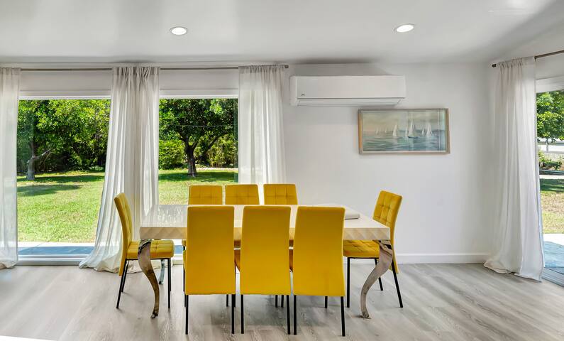 Bright 5BR Home w/ TVs in Every Room + Backyard gallery image 5