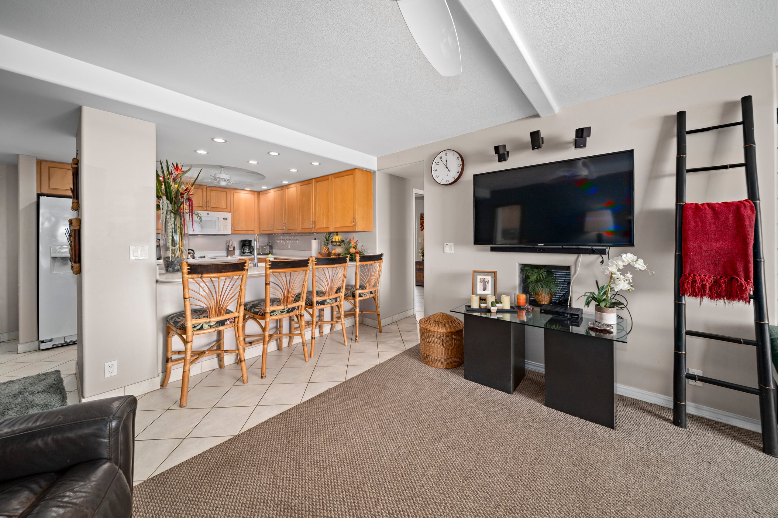 Condo in Lahaina · ★5.0 · 2 bedrooms · 3 beds · 2 private baths - Image 41