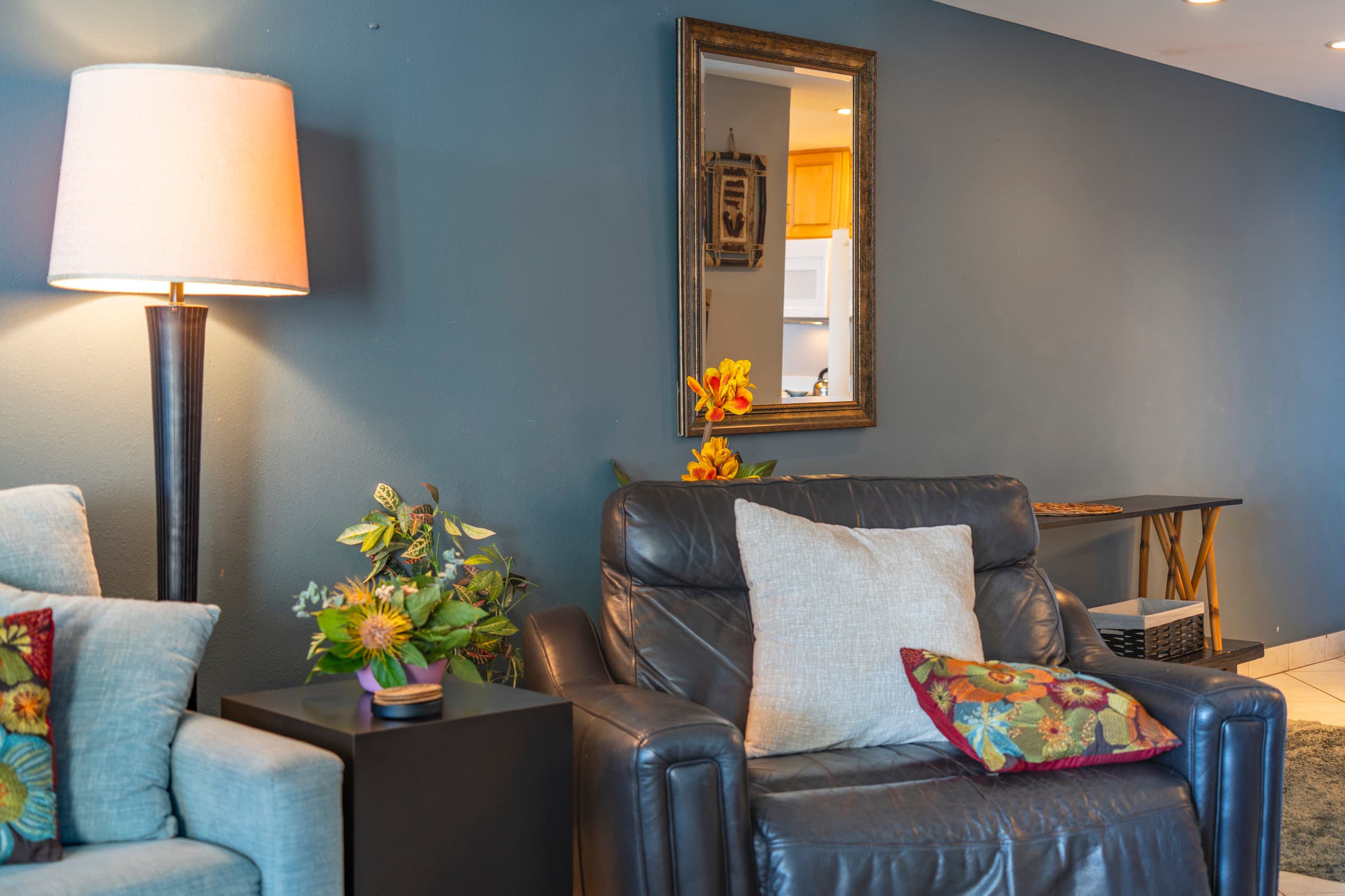 Condo in Lahaina · ★5.0 · 2 bedrooms · 3 beds · 2 private baths - Image 10