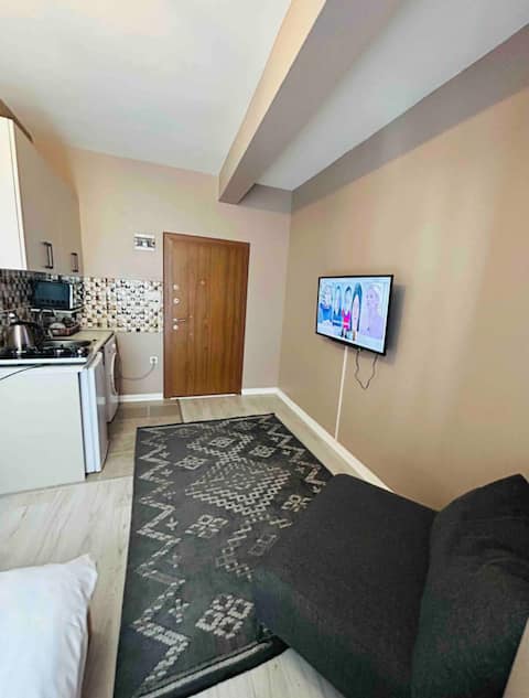 Popular Airbnb listing: Cozy 1 in Kâğıthane