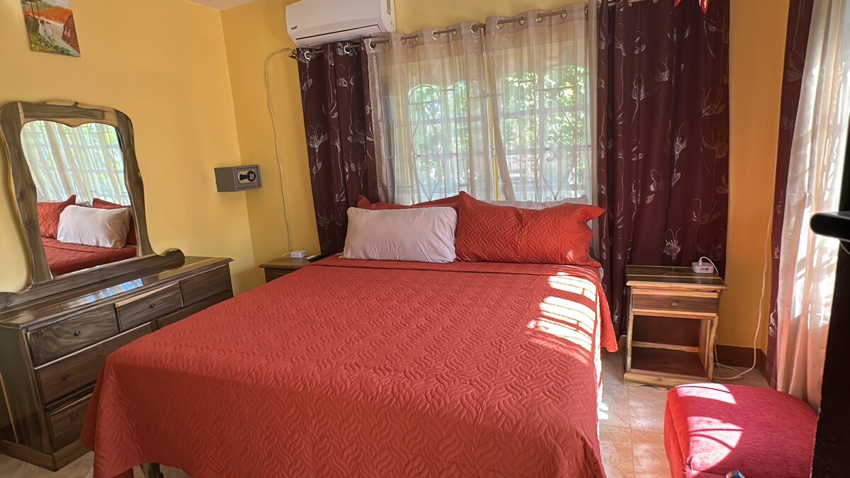 საძინებელი 1