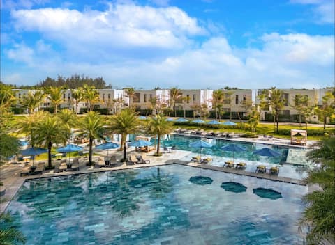 Villa 2BR Hoi An/5* beach resort/pool/free pick up