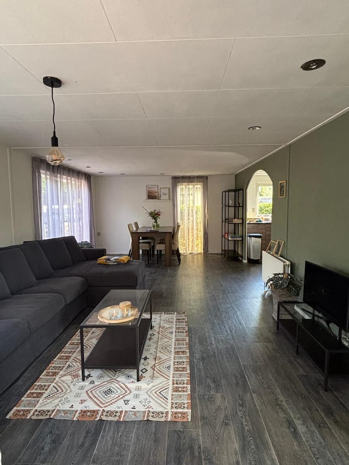 Mooi Ruim Chalet Op De Veluwe! - Vendel