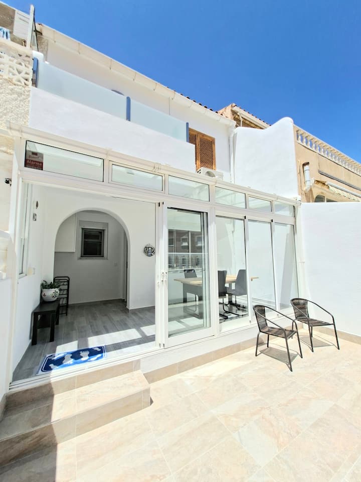 Family-friendly 2br Apartment-torrevieja (Pmt33) - Torrevieja