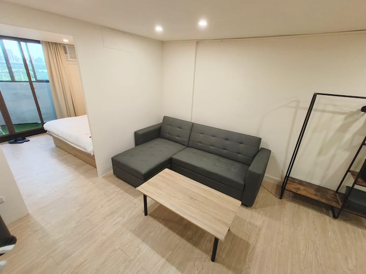 西門町夜市,2-4人,捷運站10分鐘,電梯,獨立浴室,50吋電視 - Taïwan