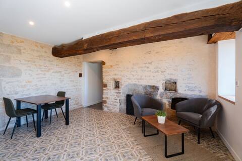 Popular Airbnb listing: Renovated old farmhouse with open views for 2 in Doubs