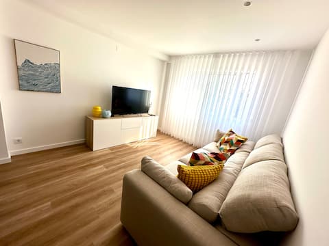 Top performing Airbnb: Pvz Discovery House Apartment 600m from the beach in Póvoa De Varzim