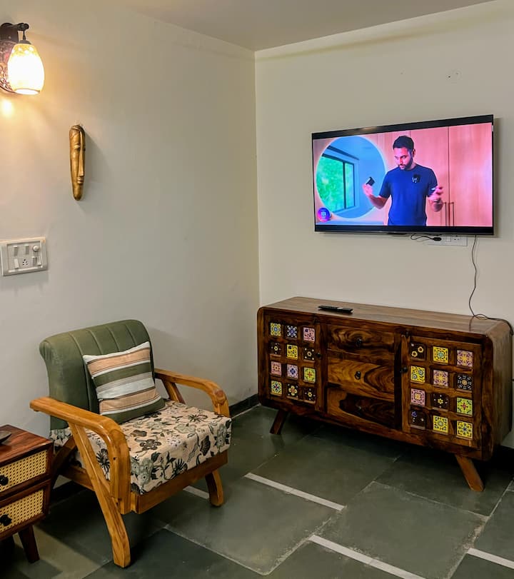 The Safehouse- A Family Friendly Stay - Chandigarh