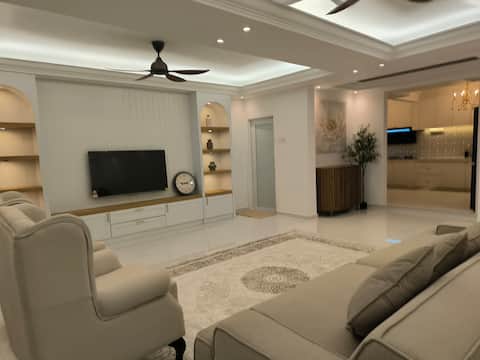 Telaga House II (Max 24 Pax)