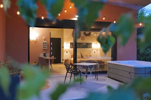 Eco-lodge studio + private SPA.