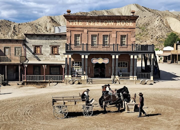 Poblados del oeste para una excursión de cine.