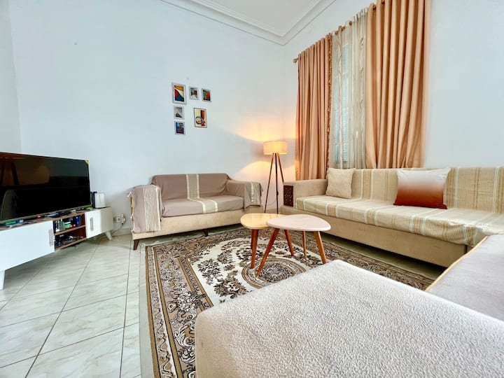 Chambre Avec Balcon - Tunis