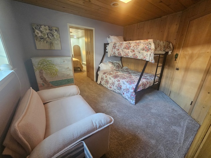 غرفة النوم 2