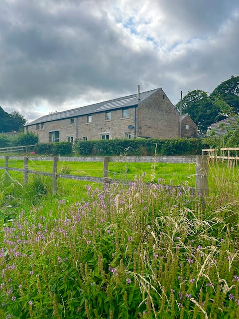 Popular Airbnb listing: Ashwood Barn in West Lancashire
