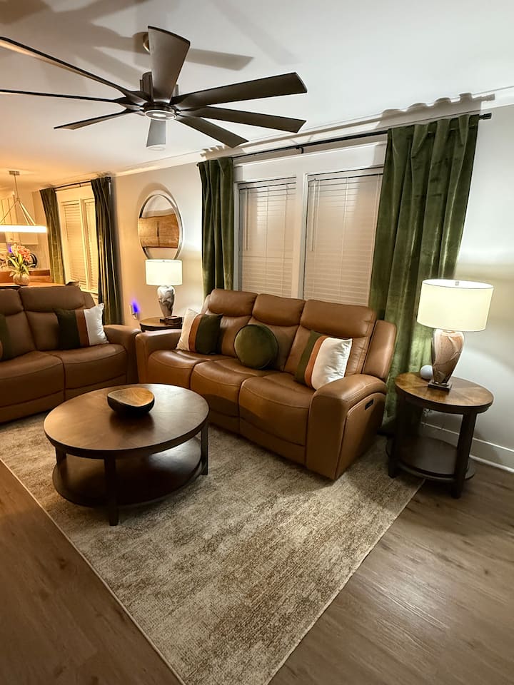 Cricket & Clover Retreat: Near Su, Lsu & Airport - BREC's Baton Rouge Zoo
