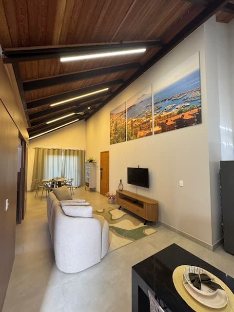 Top Airbnb: Nápoles Residence em Santa Teresa