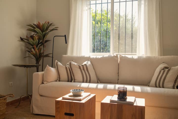 Boutique Escape In Golf Resort Near The Coast - El Campello
