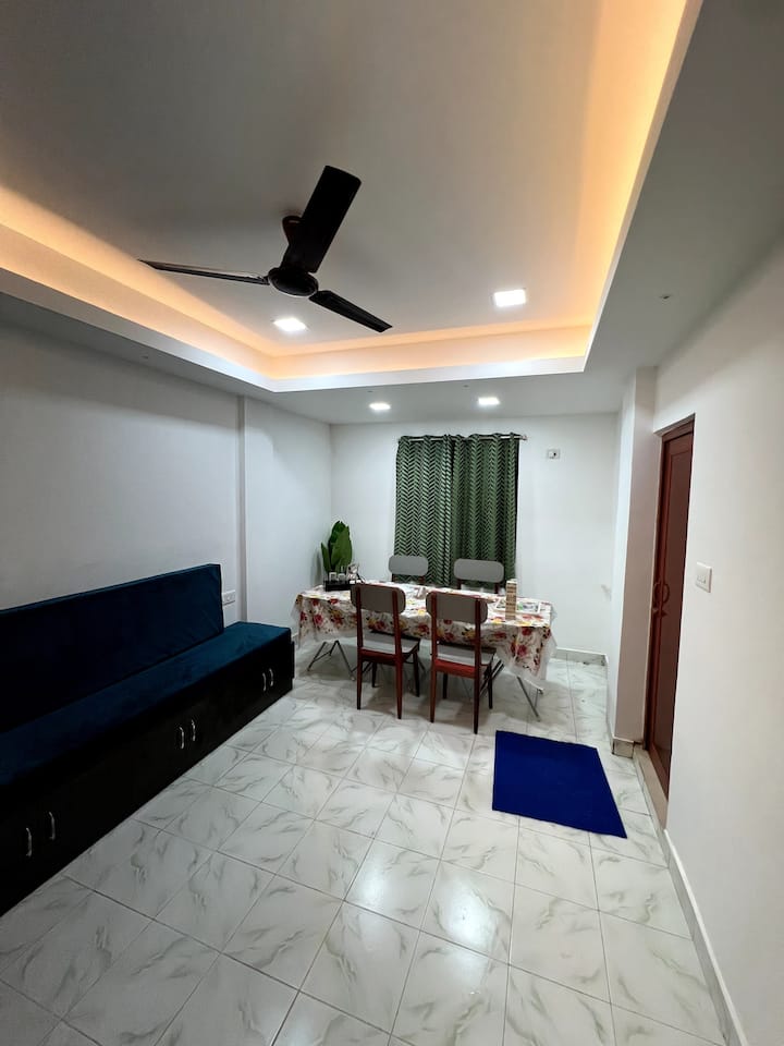 Auraville Homestay | Free Wifi, Easy City Access - Port Blair