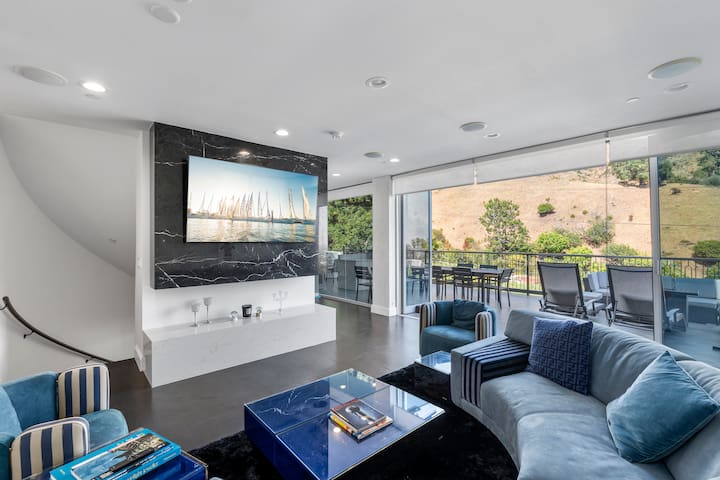 Luxury Stay in the Heart of Hollywood/Amazing View