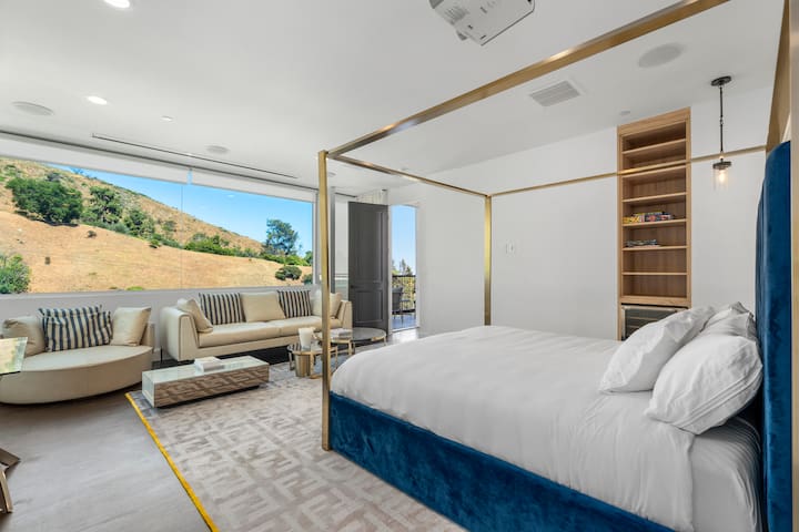 Luxury Stay in the Heart of Hollywood/Amazing View gallery image 2