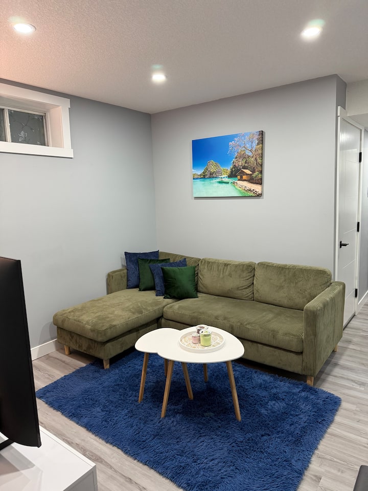 Guest Suite In Calgary - 캘거리