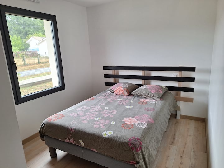 Chambre Cosy Pour 2 Personnes - Hostens