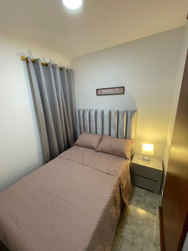 غرفة النوم 2