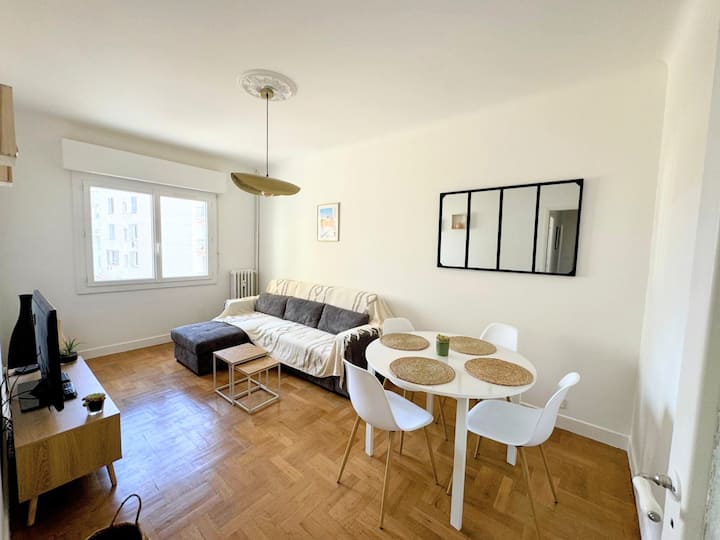 Charming Flat Near Beach & Promenade Des Anglais - Èze