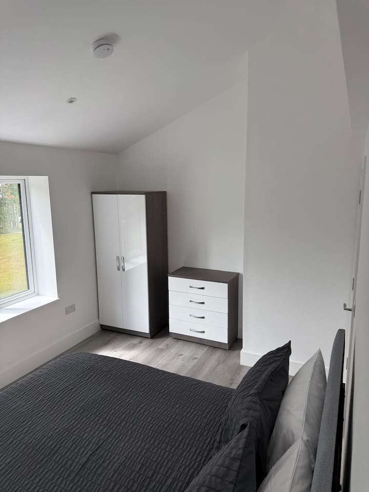 Bungalow 10 double bed 