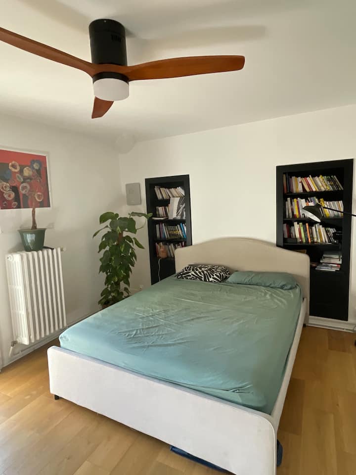 საძინებელი 1