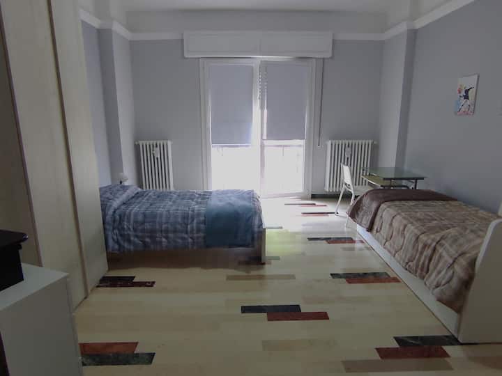 غرفة النوم 2