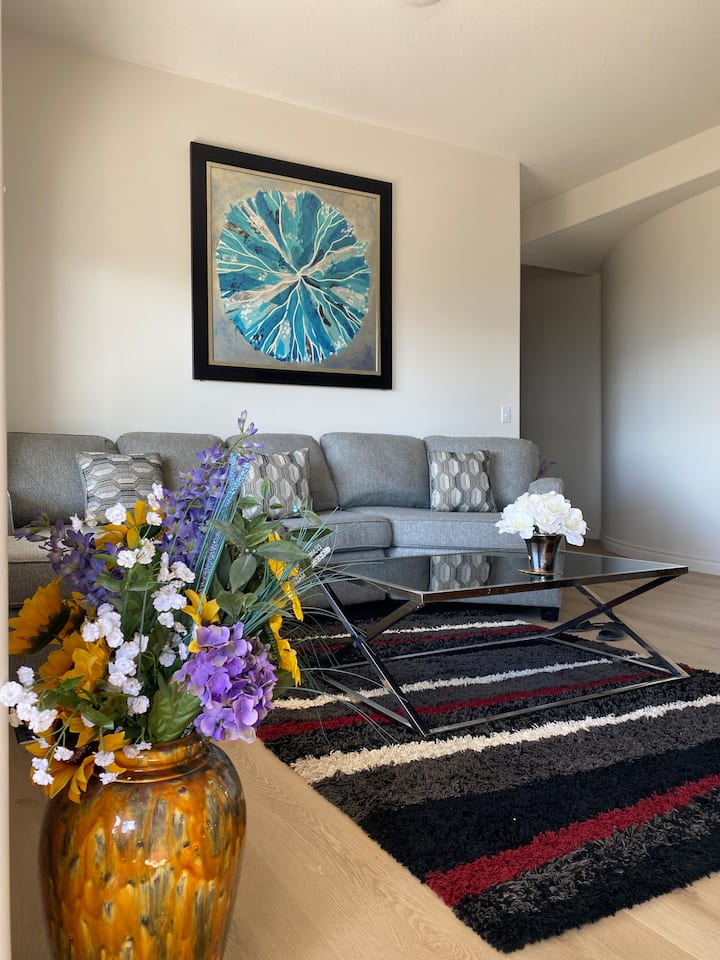 Mountain Breeze Retreat - Kelowna