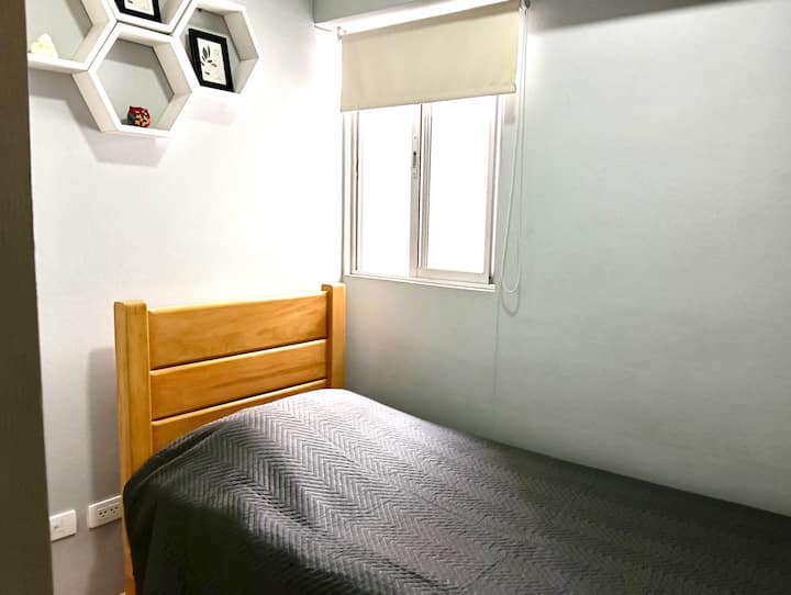 غرفة النوم 2