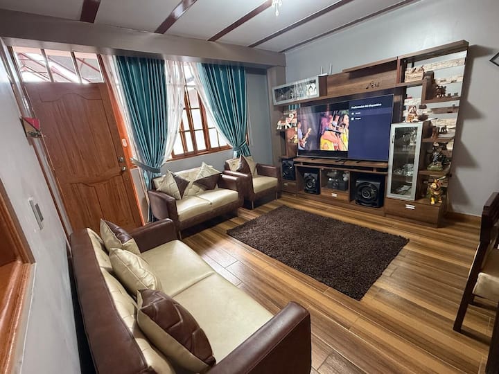 ​Casa P/8 A 5min De La Plaza - Cochera Y Confort - Oxapampa