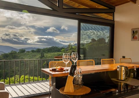 Horizon House, BÌBO Monteverde