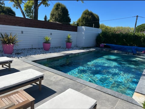2-bedroom pool house