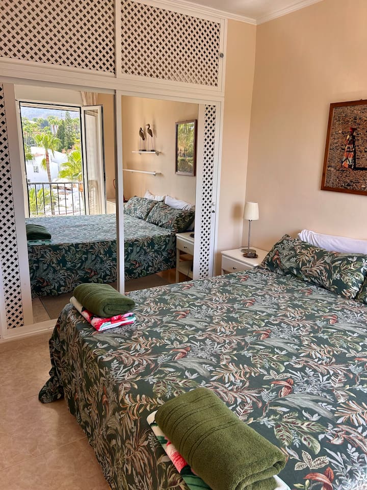 غرفة النوم 1