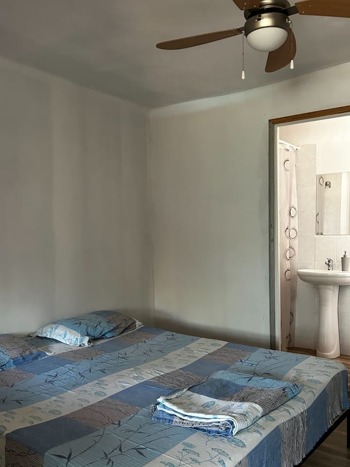 غرفة النوم 1