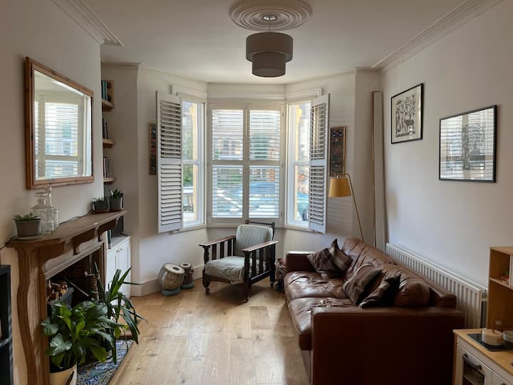 Family Home In St George Bristol - Bristol