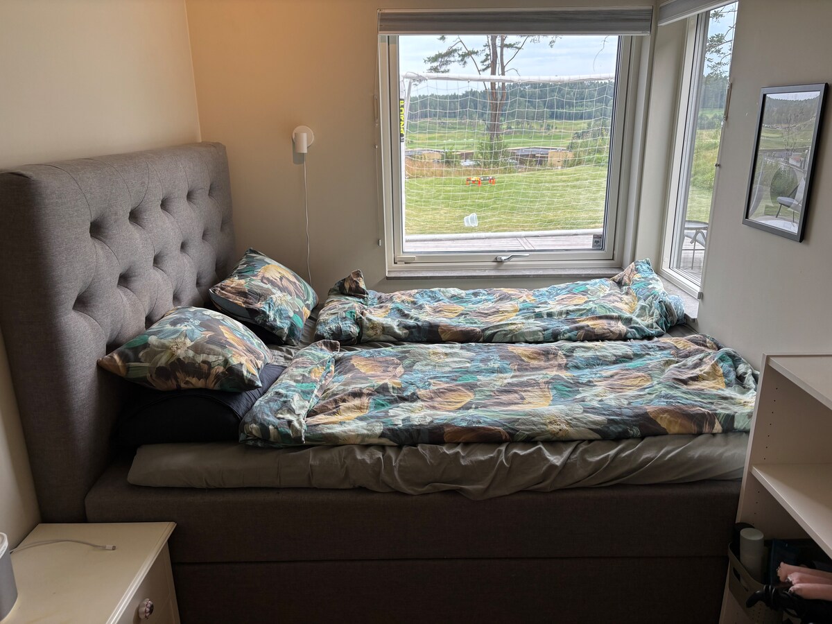 غرفة النوم 2