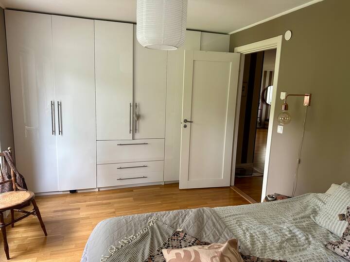 غرفة النوم 1