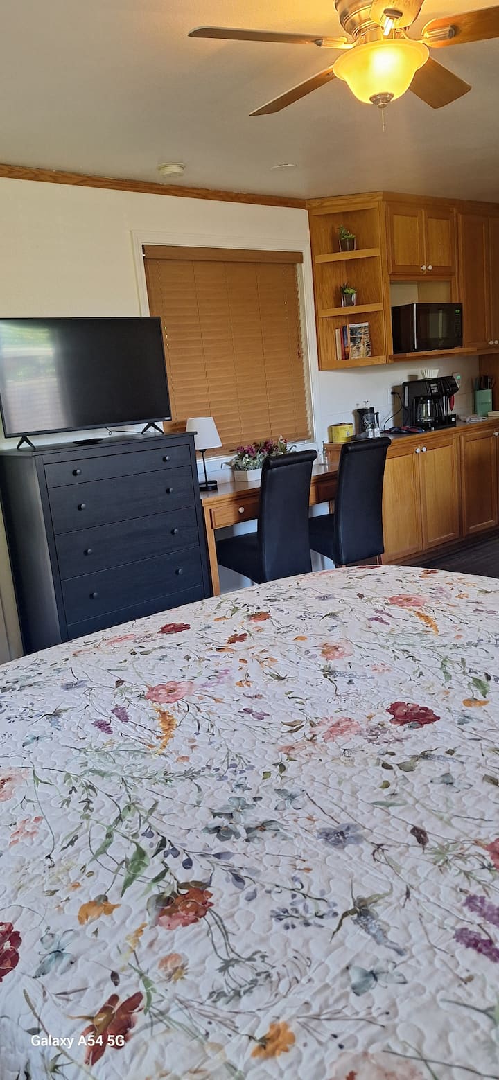 Ambienti i dhomës së gjumit