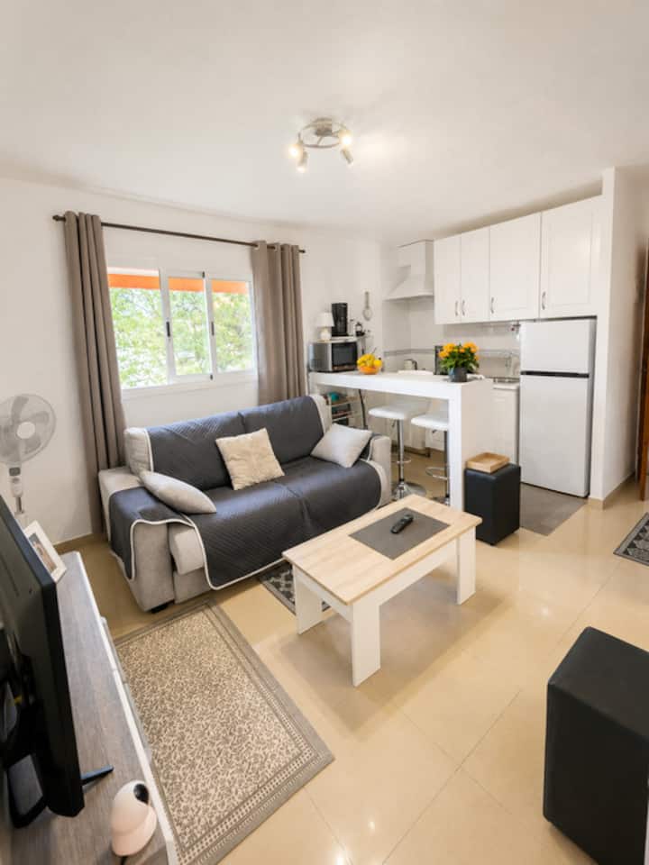 Cozy Apartment On The Sea Shore - Andratx