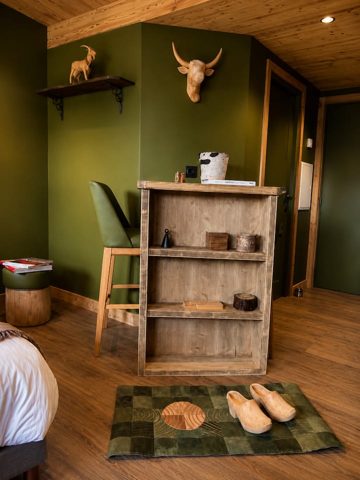 (N°30) Soleil Vert, Suites & Apts - Morzine