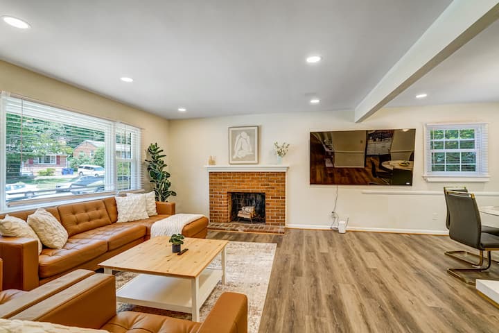 Spacious 6br Near Washington Dc W/ Game Room + Tvs - Alexandria, Egypt
