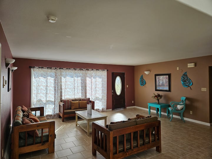 Desert Hacienda Estate | La Casita - Española, NM