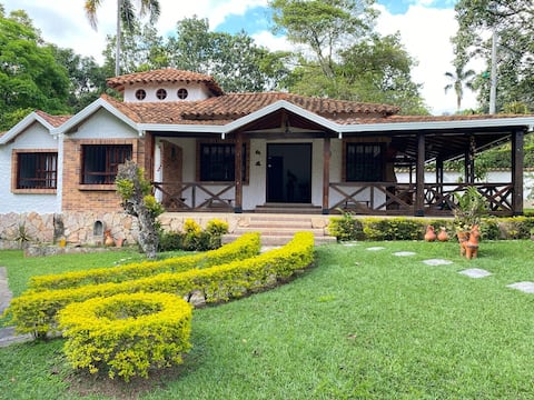 Top Airbnb: San Agustín Tourist House in Piedecuesta