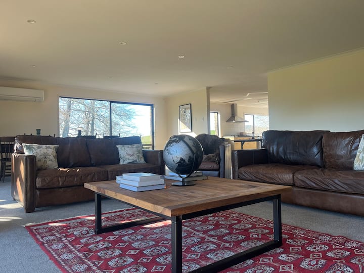 Tipapa Deer Park Lodge - New Zealand