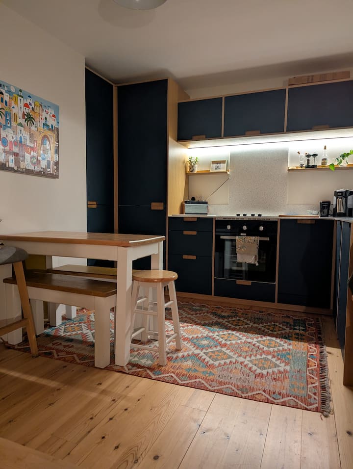 Double Room People In Clean, Calm, Cosy Flat - New Milton