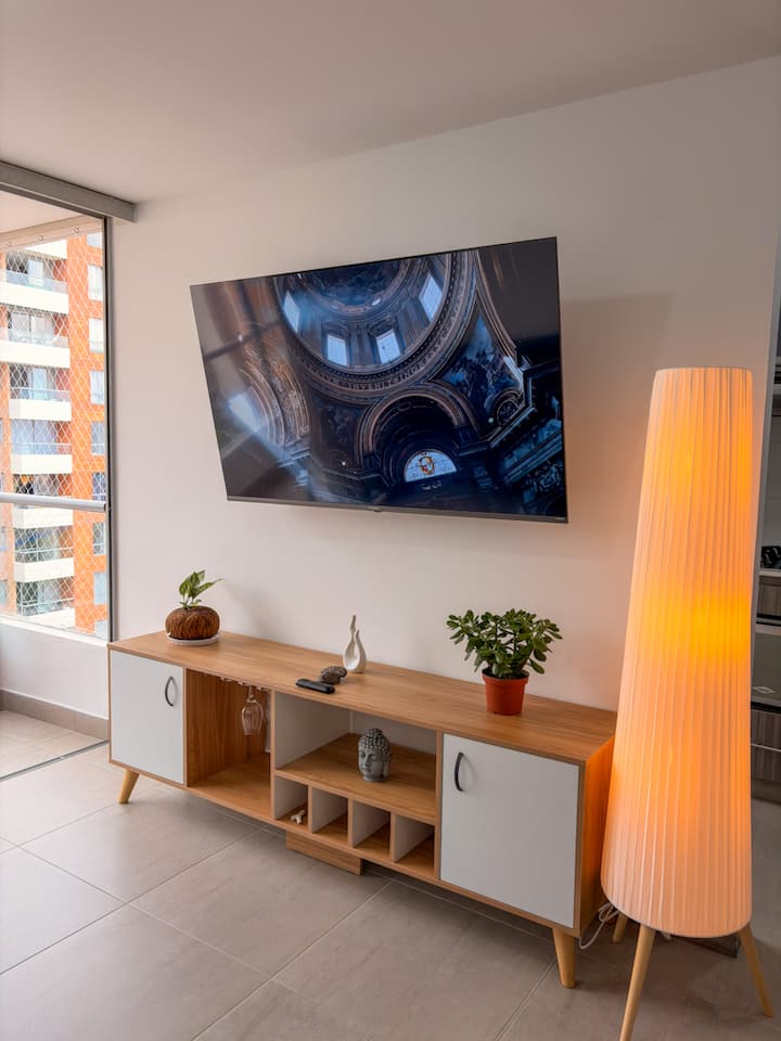 3br Apt Elegant With Pool Gym Sauna Near Poblado - Medellín